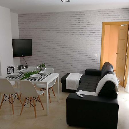 Apartamento La Victoria Malaga Bagian luar foto