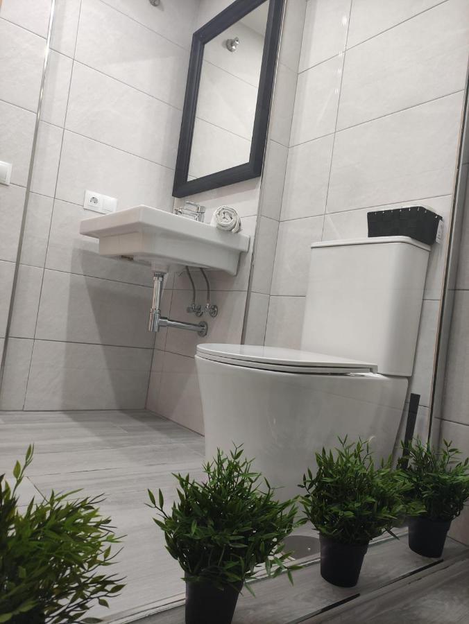 Apartamento La Victoria Malaga Bagian luar foto