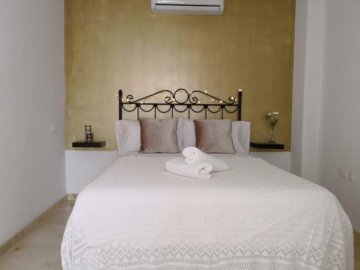 Apartamento La Victoria Malaga Bagian luar foto